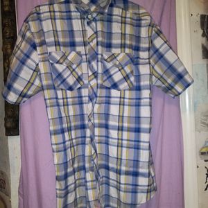 True one xlarge button down short sleeve collar dress shirt